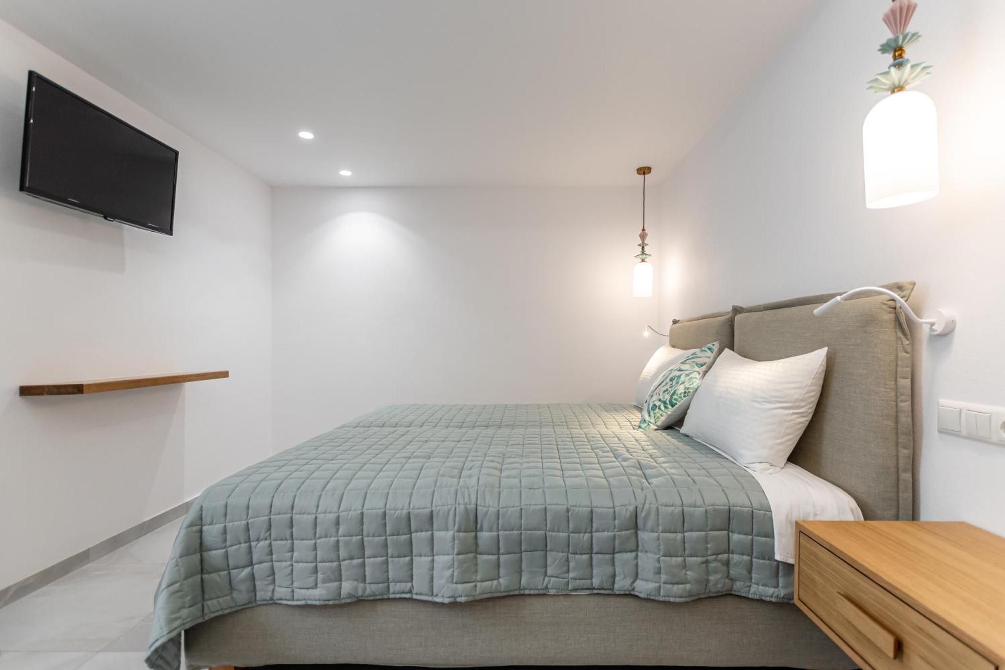 Galazia Boutique Apartments Naxos City Zewnętrze zdjęcie